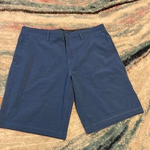 NWT HangTen hybrid short - size 36 nice blue with stripes